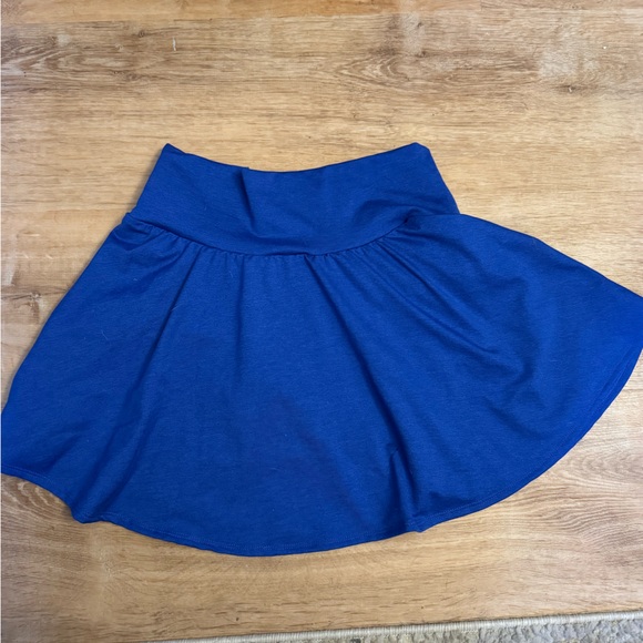 Old Navy Women's Royal Blue Skort - Picture 2 of 4